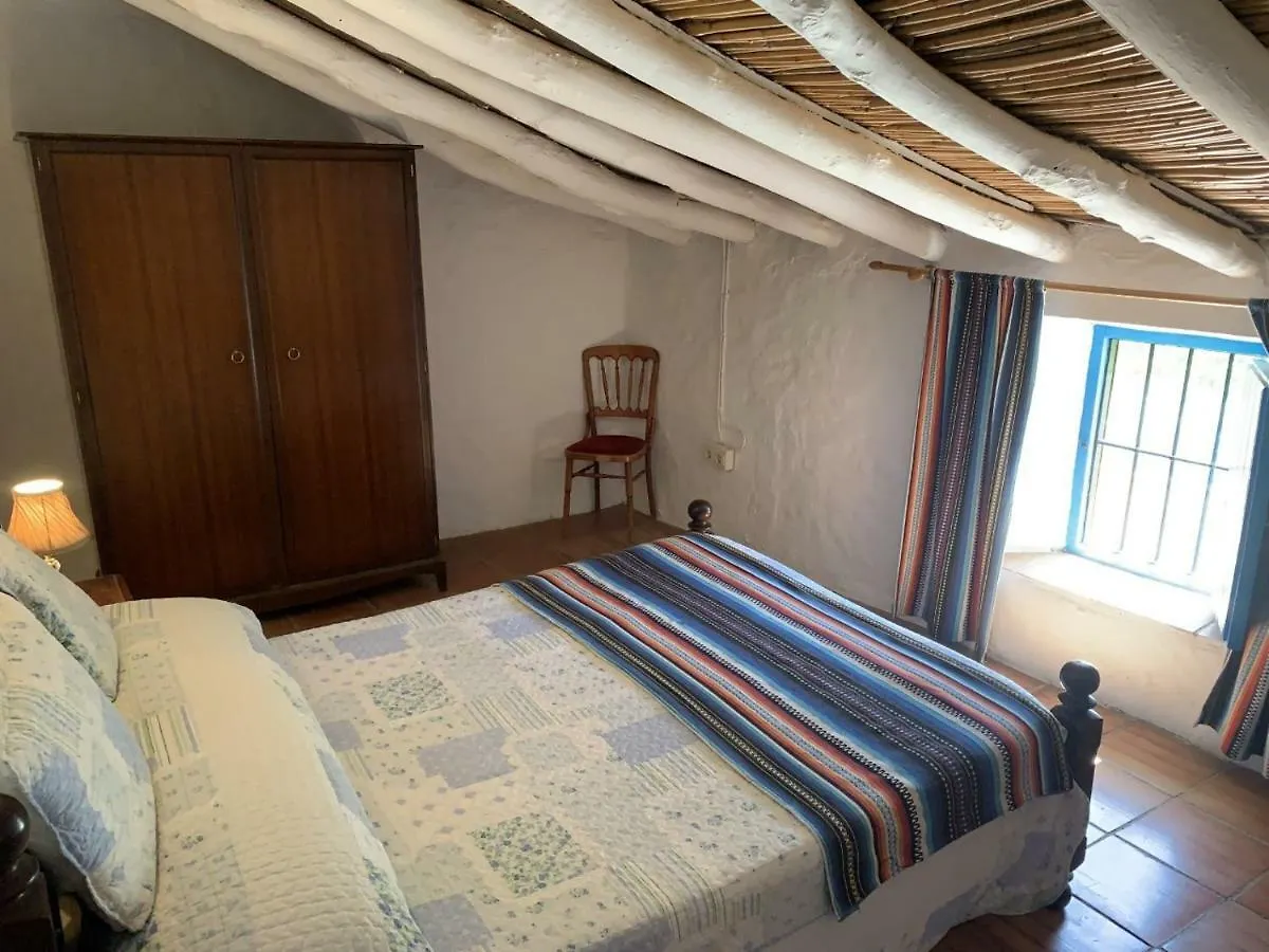 Lemon Grove Farmhouse Hotel Comares Holiday home